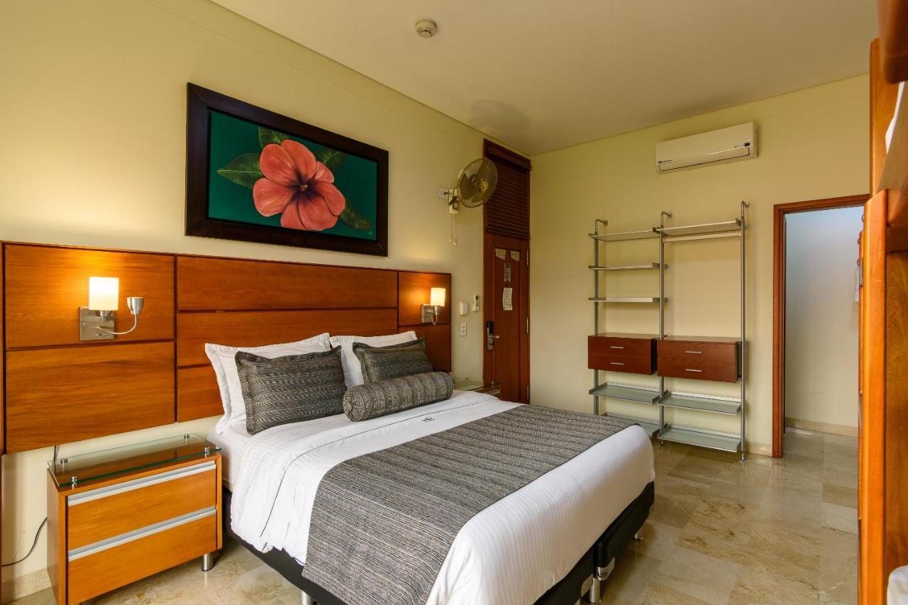 Hotel Dorado La 70 Medellin Exterior photo