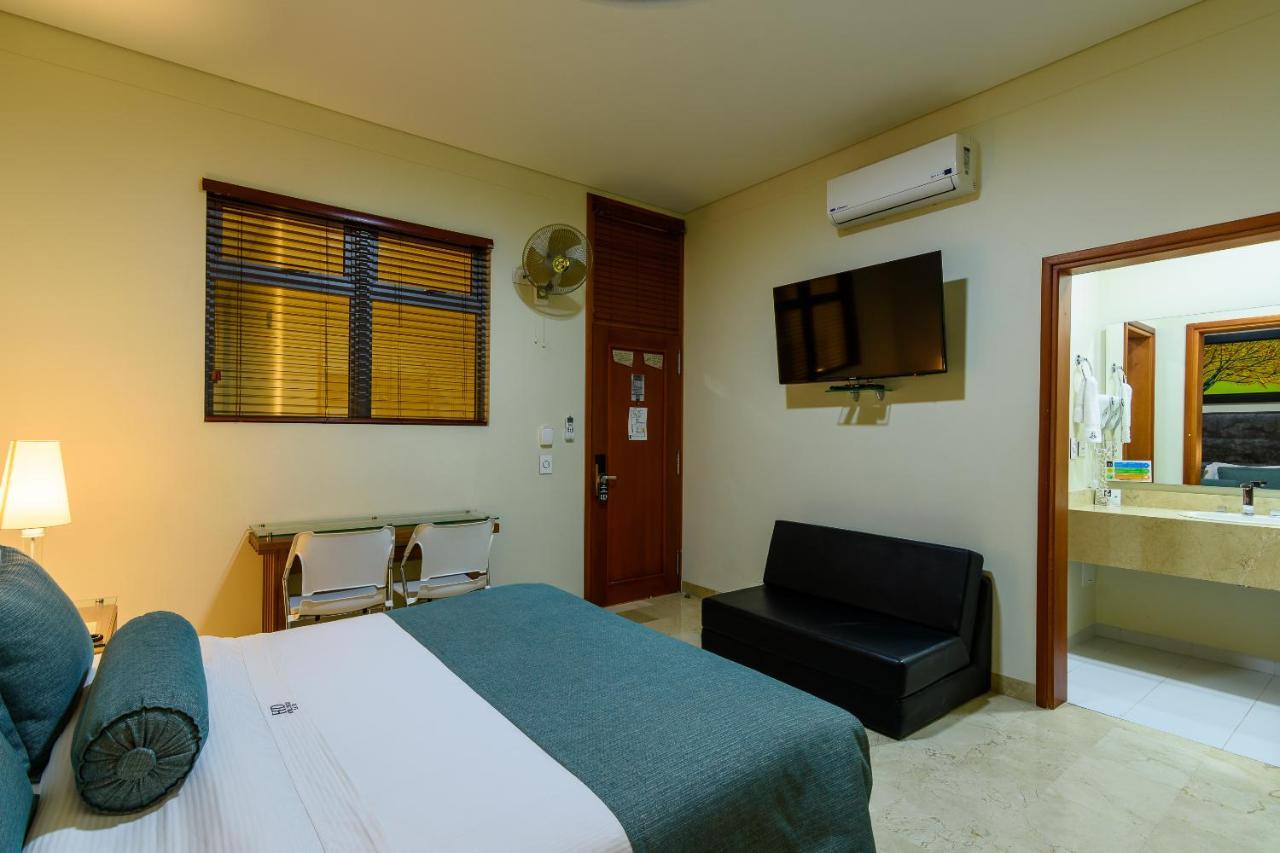 Hotel Dorado La 70 Medellin Exterior photo